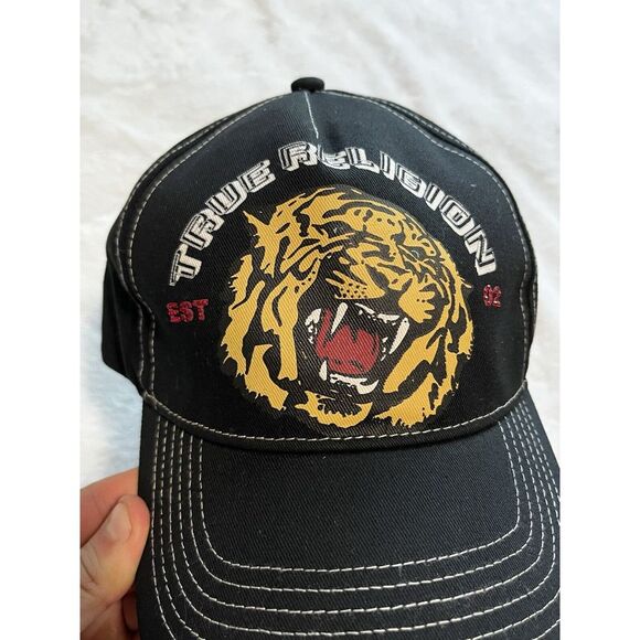 True Religion Established 2002 Tiger Print Black Snapback Hat - Picture 2 of 14